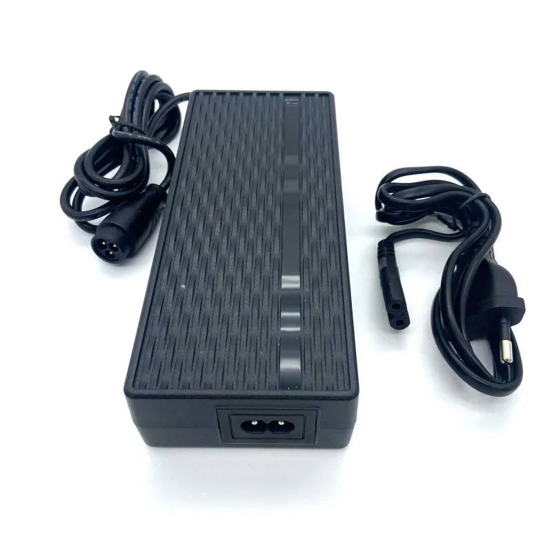 Chargeur 67,2 V pour trottinette électrique Teverun Blade-X Dual · Pro · GT+