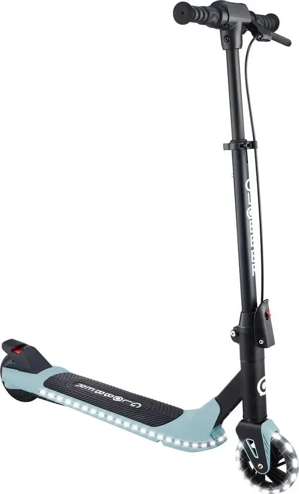 Globber E-Motion 8
