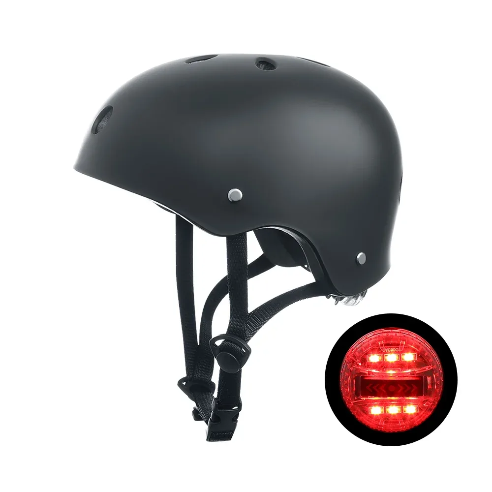 Trottinette électrique ou casque de vélo avec lumière