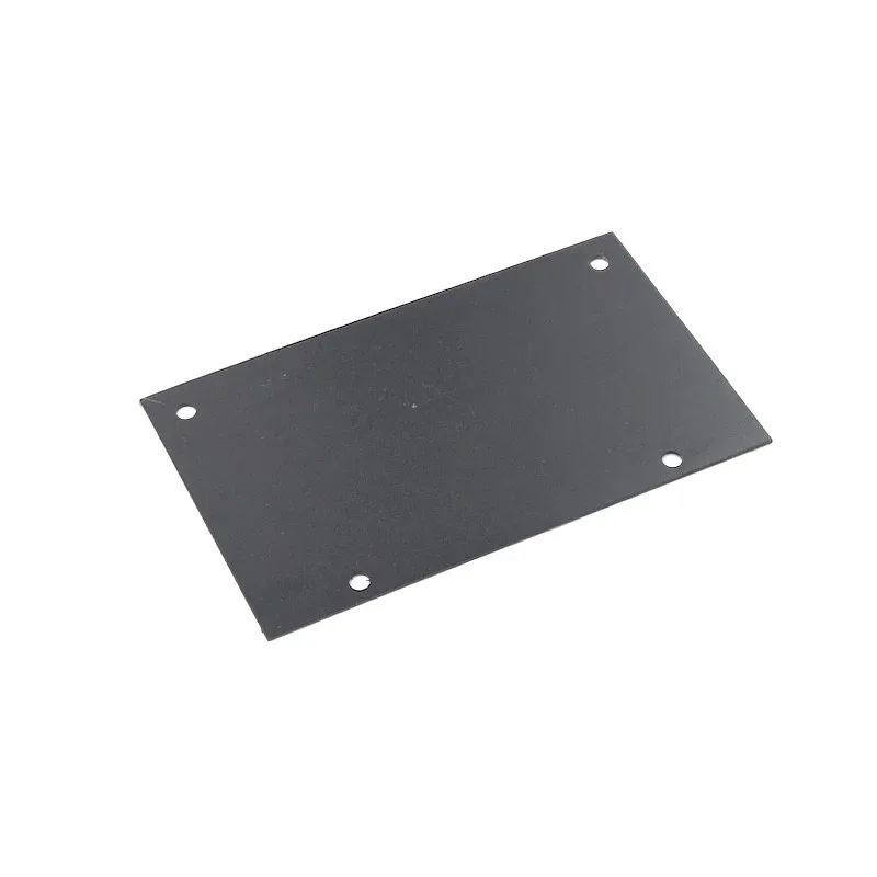 Plaque de fermeture avant de Storm