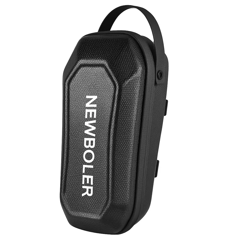 Sacoche de transport rigide pour trottinette électrique – 3L ou 5L – Recharge USB