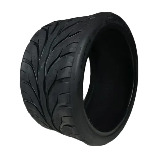 Pneu 215/40/13 tubeless