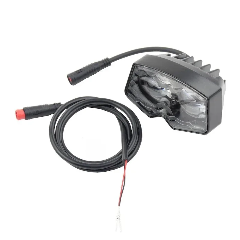 Phare avant LED puissant IPX5 avec faisceau ovale